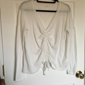 White ruched long sleeve shirt